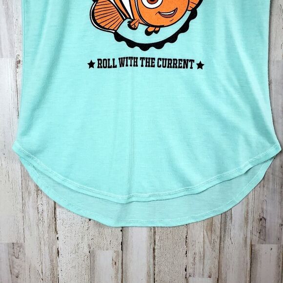 Disney Finding Dory Tunic Tee Shirt Size Small - Picture 6 of 8